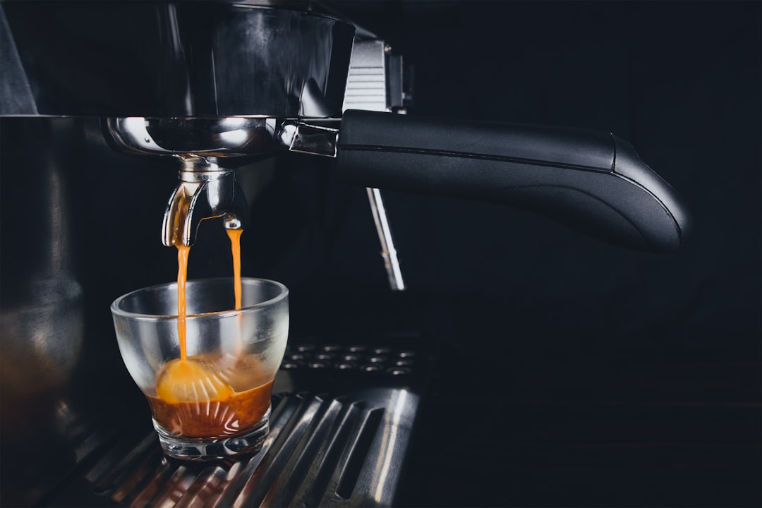 Nyd Kaffebrygning på Højeste Niveau med Sage The Barista Express™ Impress